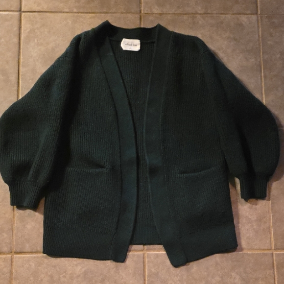 Aritzia Sweaters - Aritzia Deep Green Knit Cardigan